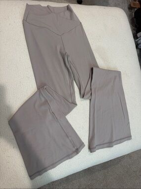 Aerie V Waist Flare Yoga Pants